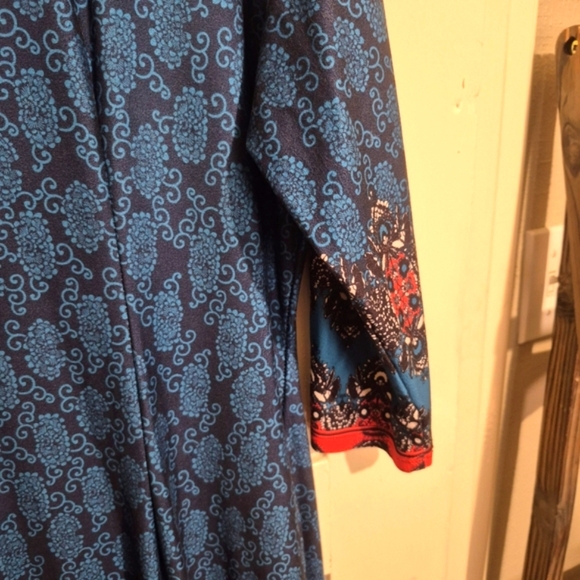 Chic Boho Blue and Red Long Sleeve Maxi Dress. 23ptp - Picture 4 of 5